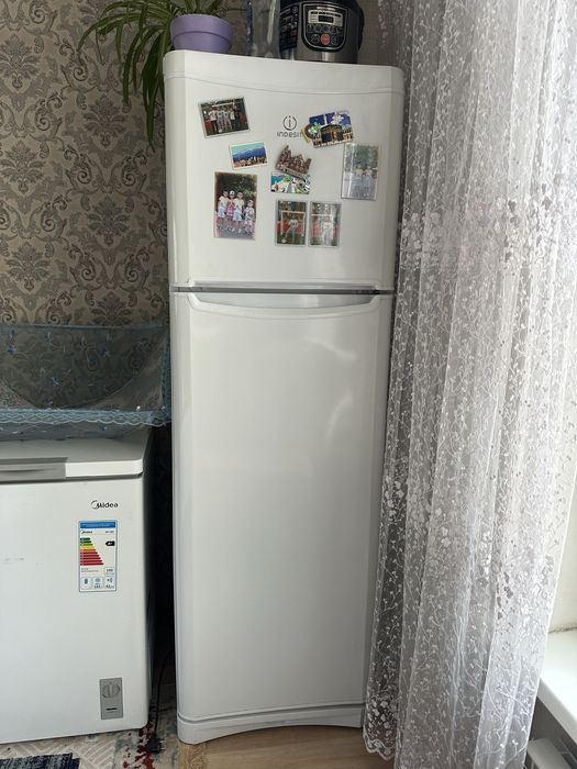 Продаю Холодильник
