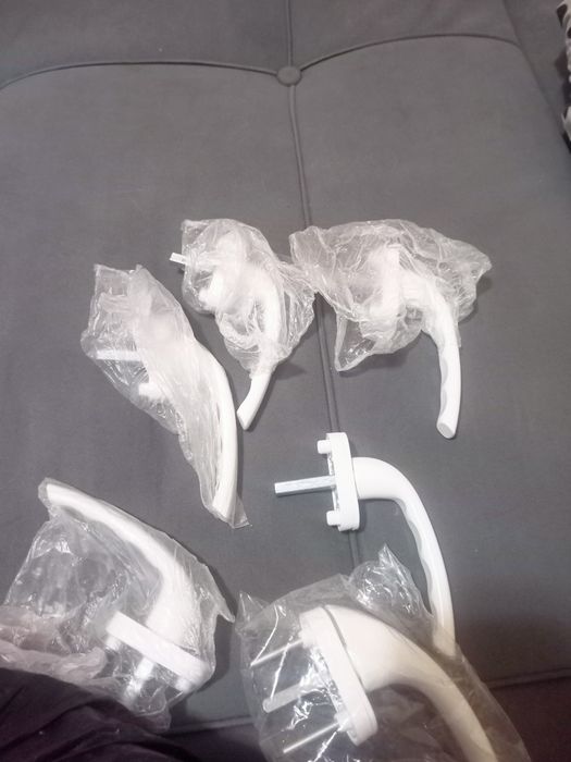 Продам ручки для пластиковых окон