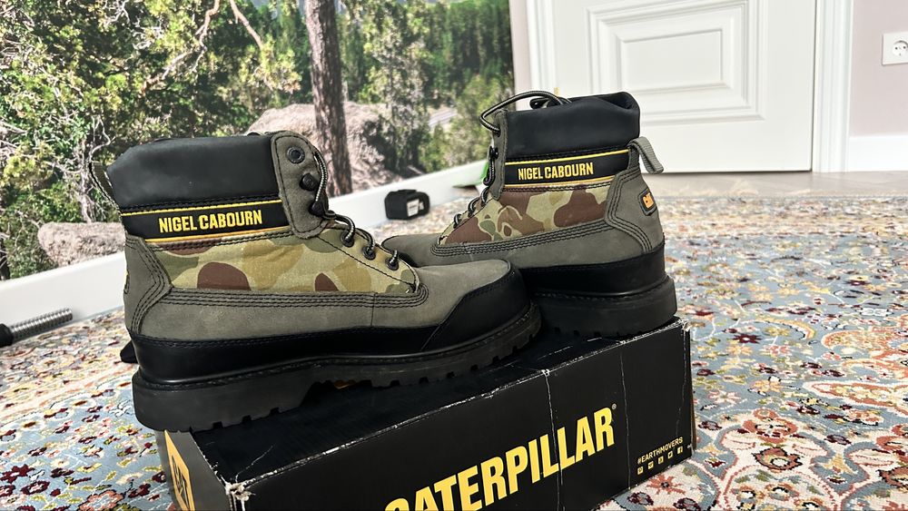 Продам осеннюю обувь CAT x Nigel Cauborn