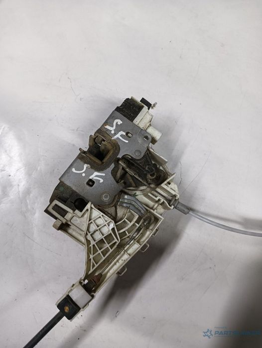 Broasca usa stanga fata MERCEDES-BENZ SPRINTER 3,5-t Box 906 2006 - >