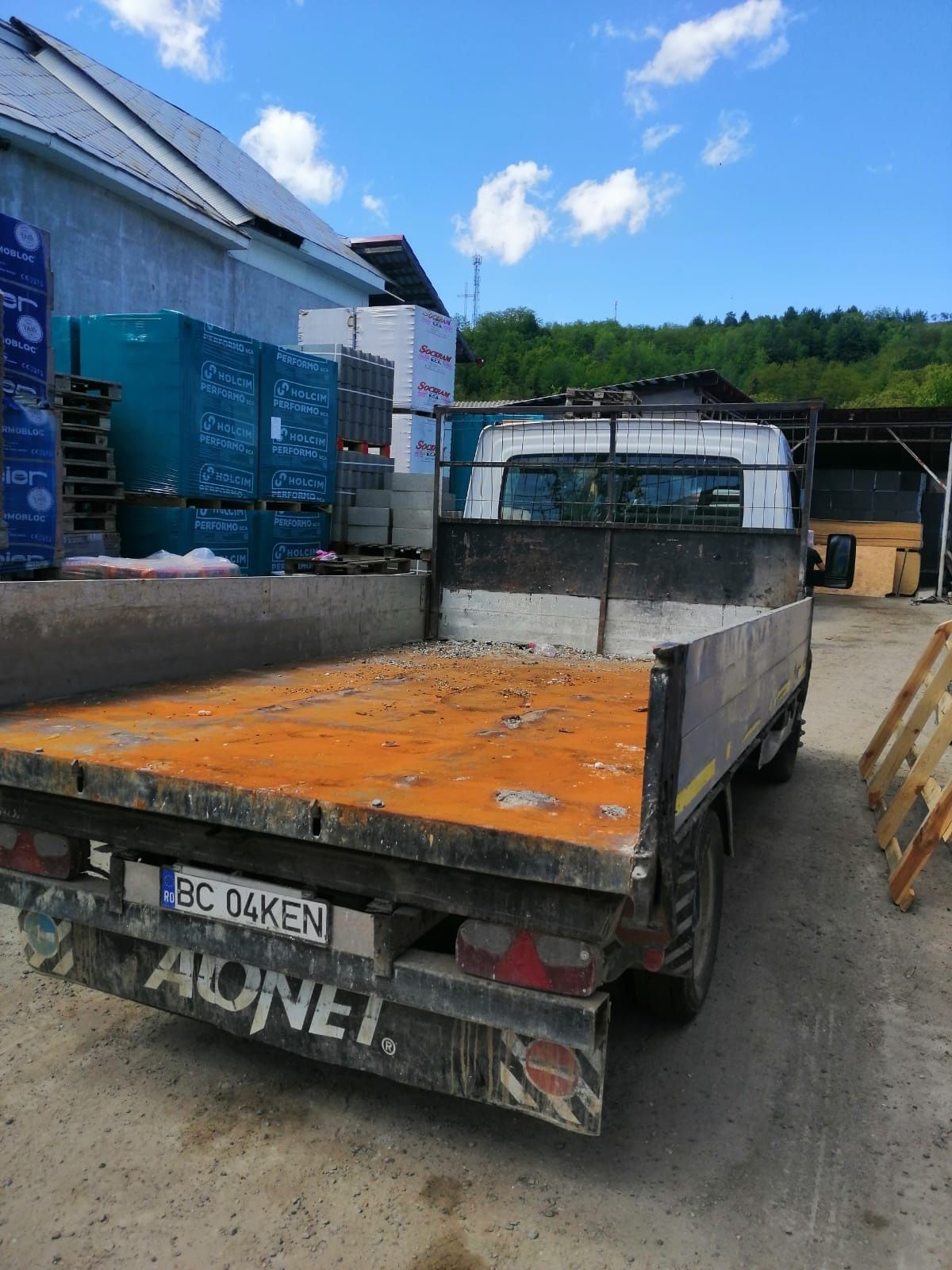 Vand Iveco Daily Basculantă – 2.8 Diesel