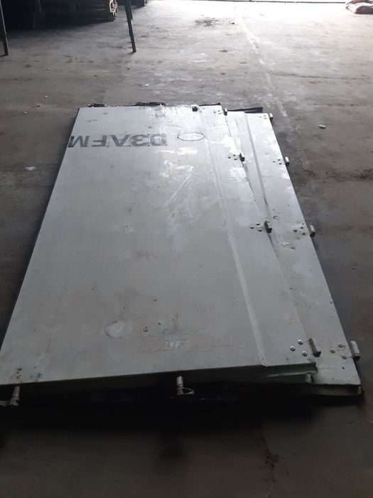 Двери ворота на прицеп КРОНЕ