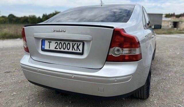 Продавам Volvo S40