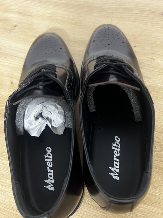 Pantofi noi cu etichete Marelbo 40