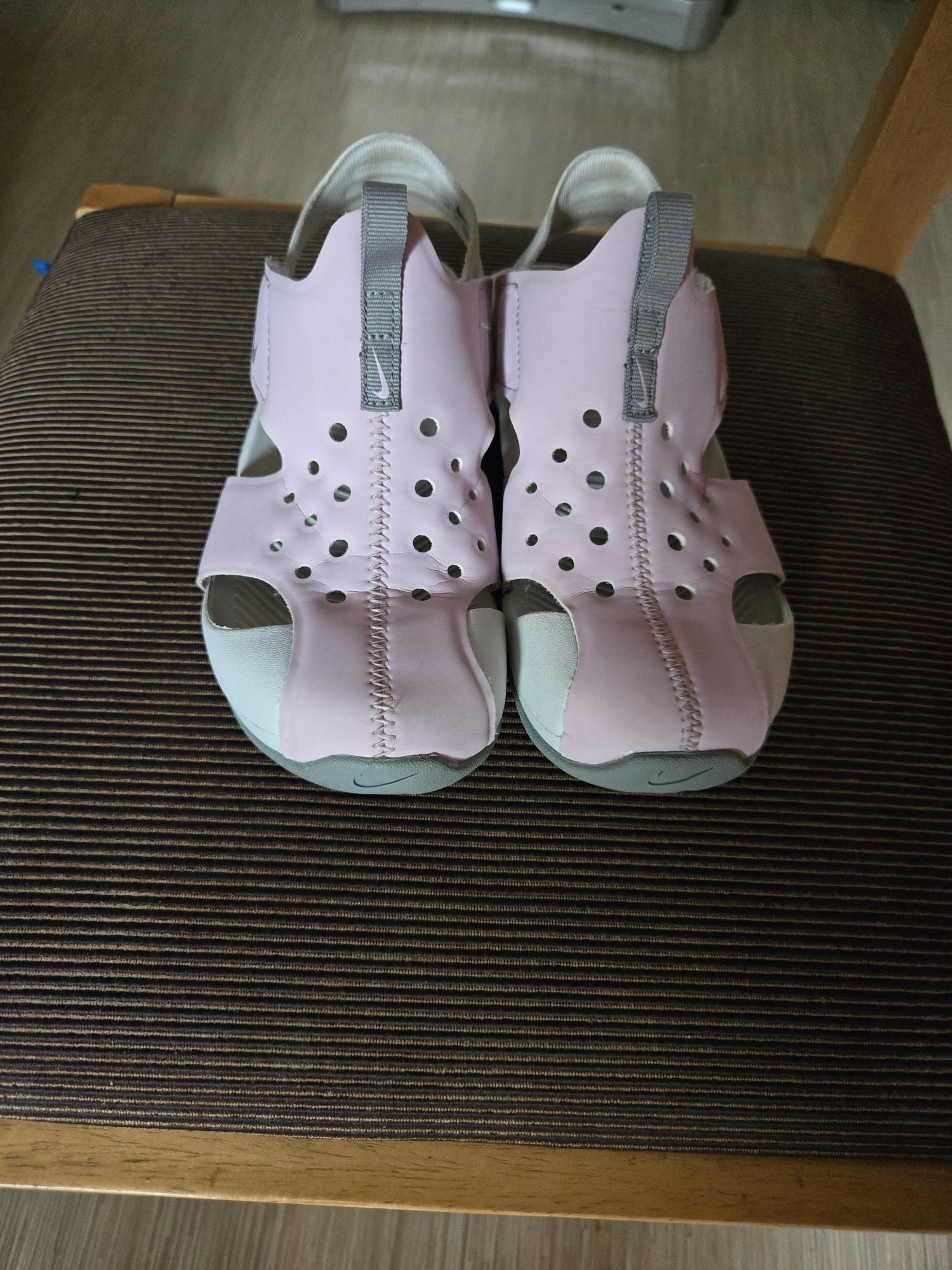 Сандали Nike номер 33,5