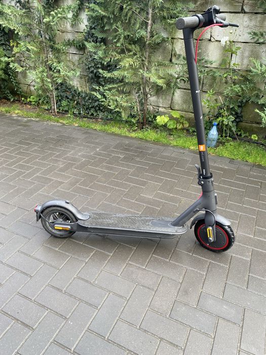 vand trotineta xiaomi mi pro 2