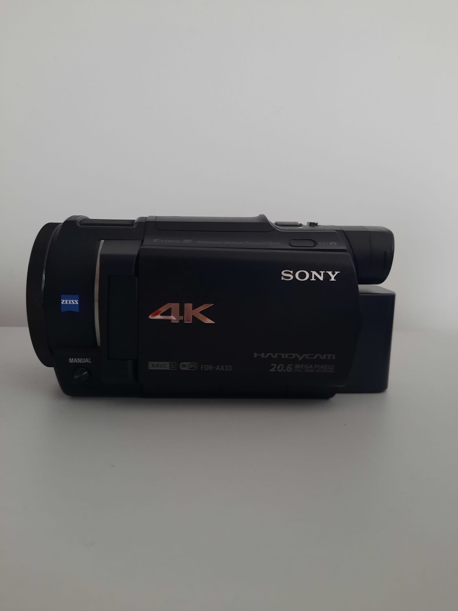 Camera video Sony FDR  AX-33 ULTRA HD 4K, negru