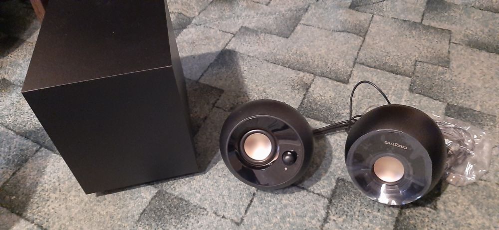 Тонколони Creative Pebble Plus 2.1, 8W RMS, Черни