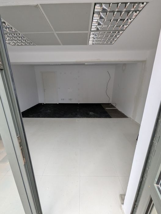Spatiu de închiriat 43 mp Fieni