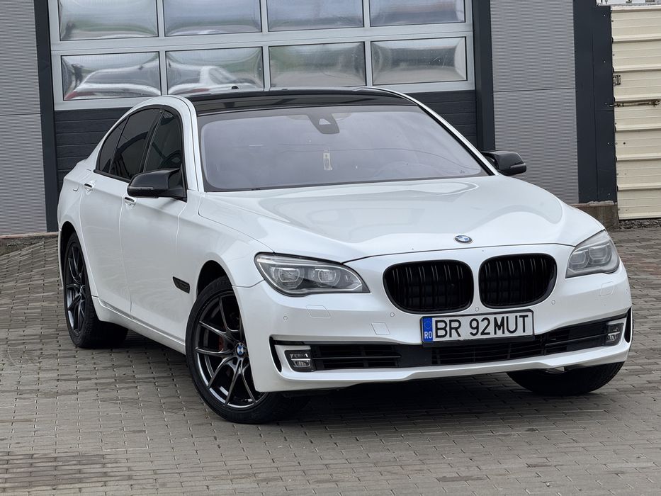 BMW 740 X-drive 2015 4Butoane/Faruri FULL LED/Alb perlat/INDIVIDUAL