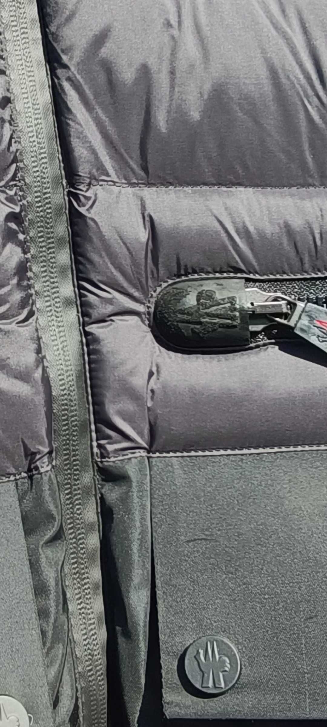 Яке зимно MONCLER с качулка