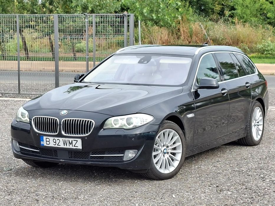 BMW Seria 5 BMW Seria 5 Touring Luxury 525xDrive 218CP