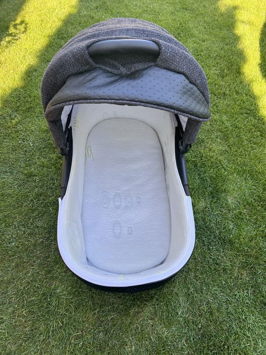 Carucior Krausman Poema Black Ed. Limitata