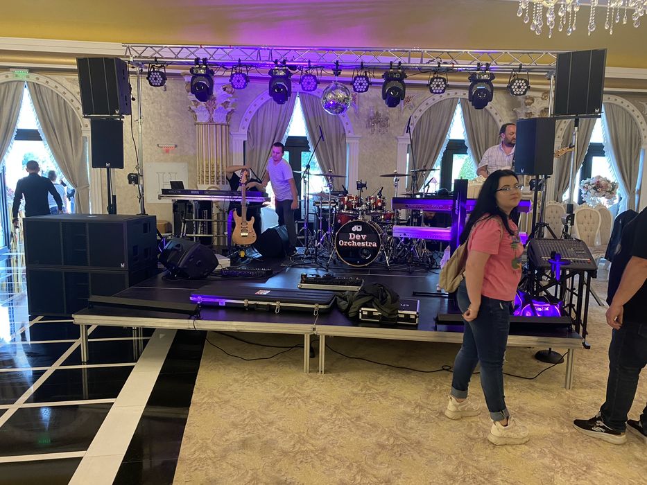 Scena / Podium de inchiriat