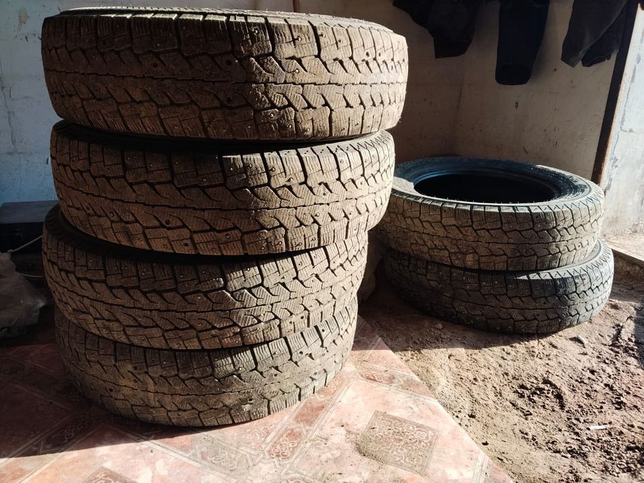 Продам зимние шины