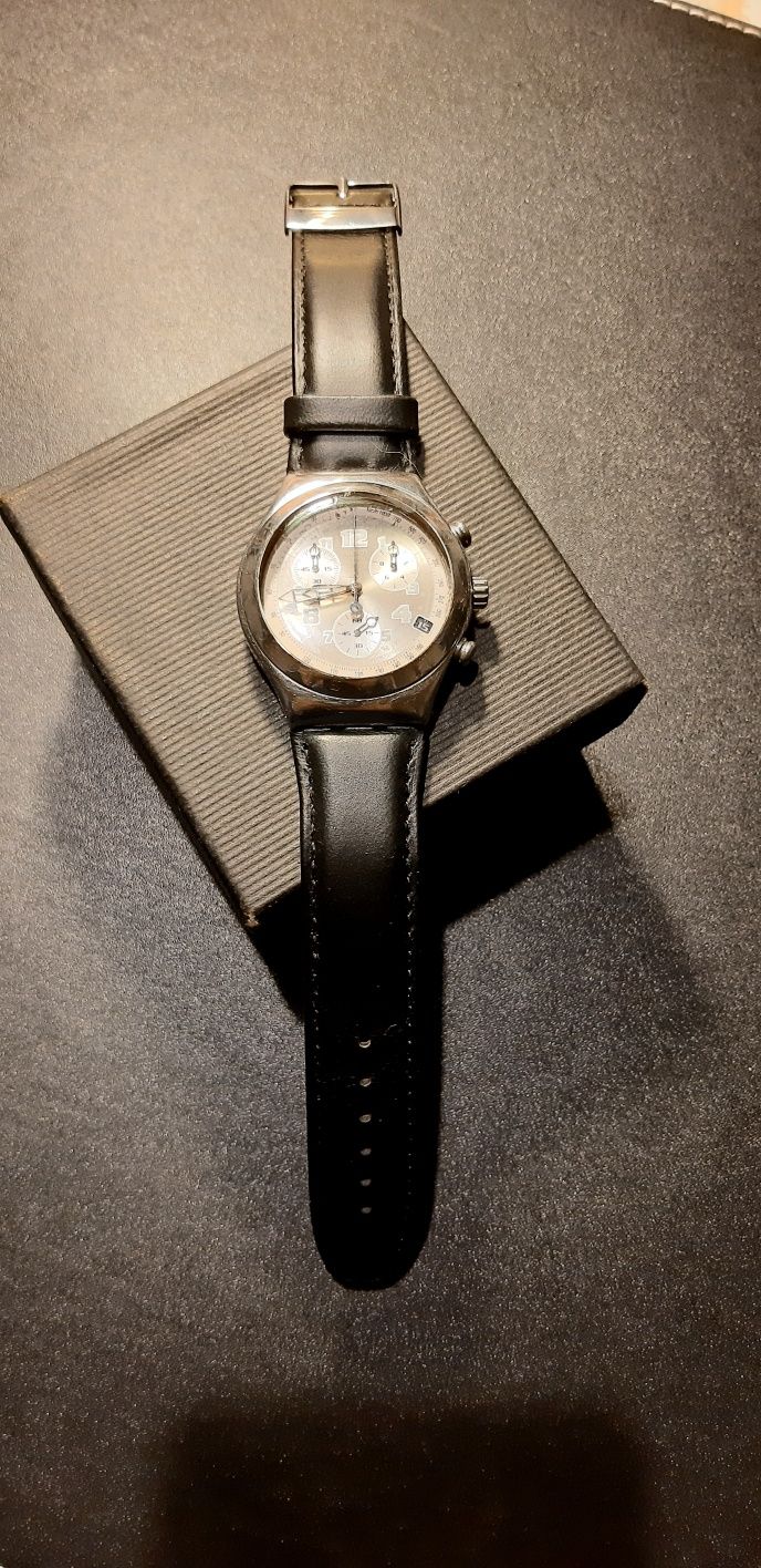 Мъжки часовник Swatch Швейцарски хронграф