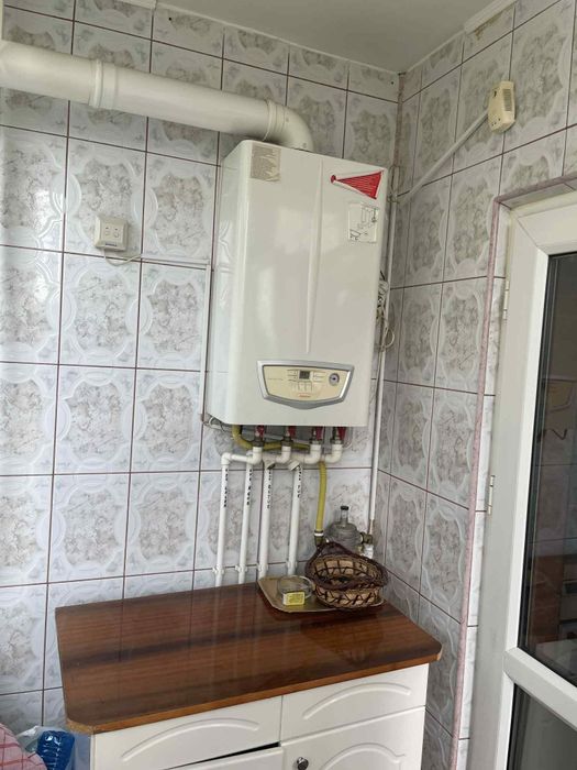 Închiriez apartament 2 camere,micro 17