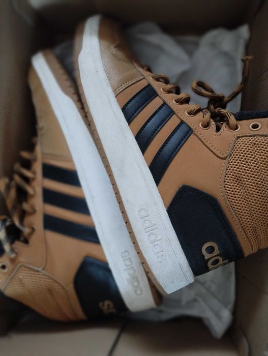 Зимни обувки адидас