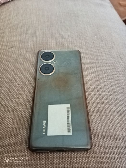 Продавам Huawei 11i + Huawei Freebuds Pro 3