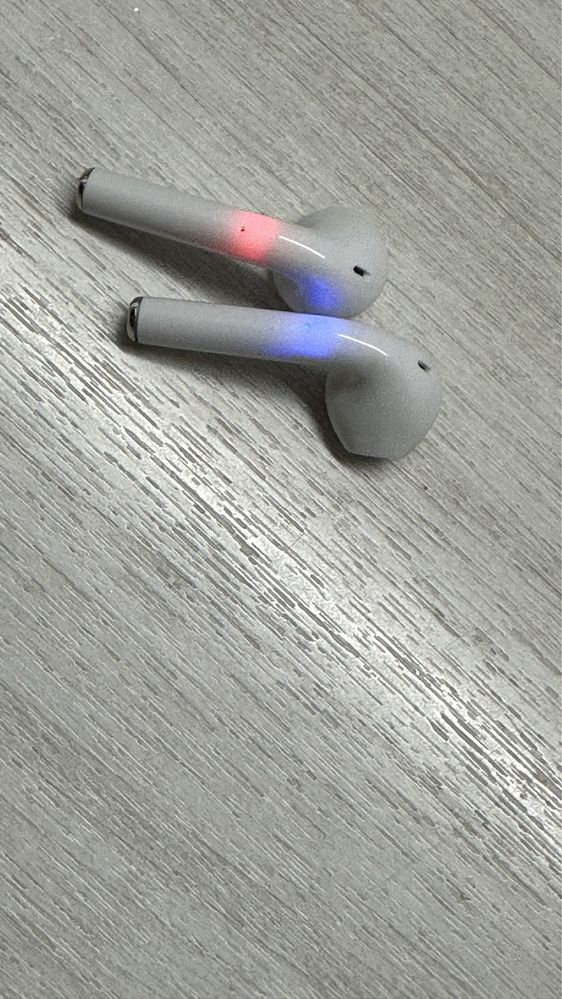 Наушники airpods беспроводные