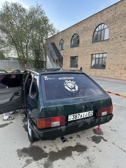 машина ваз 2109 не новый