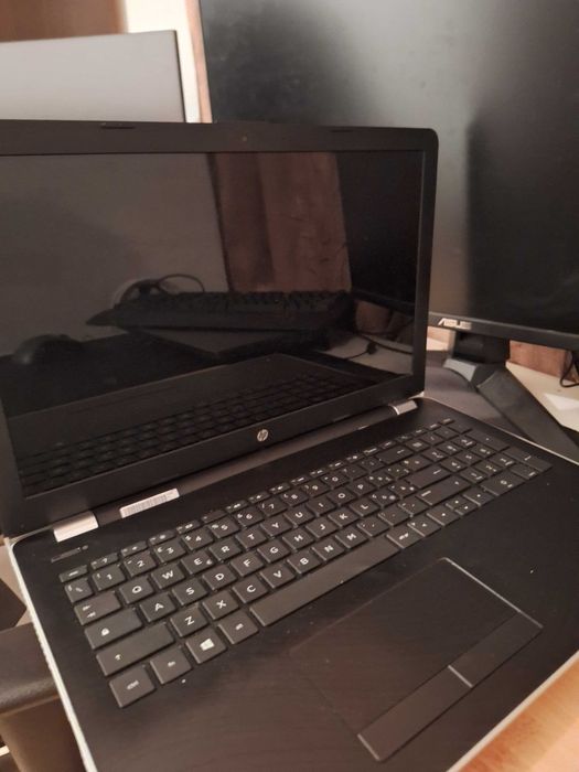 HP Notebook I5-7200U