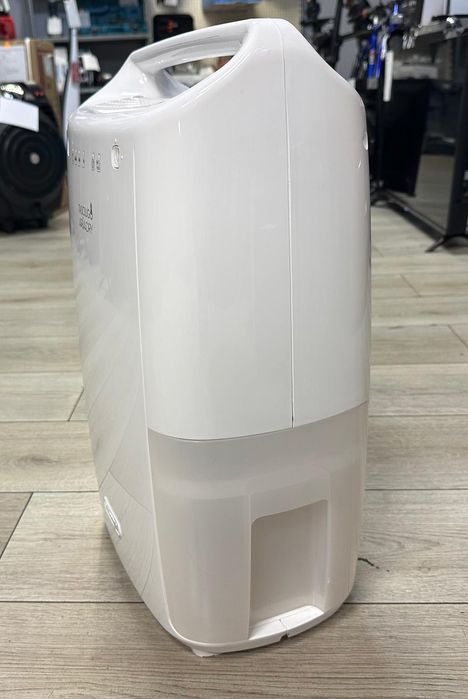 Amanet f28: Dezumidificator De'Longhi DEX210 cu functie uscare haine