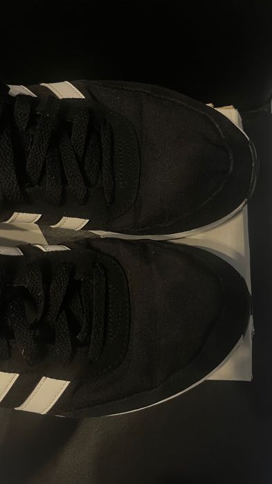 Маратонки Adidas в перфектно състояние