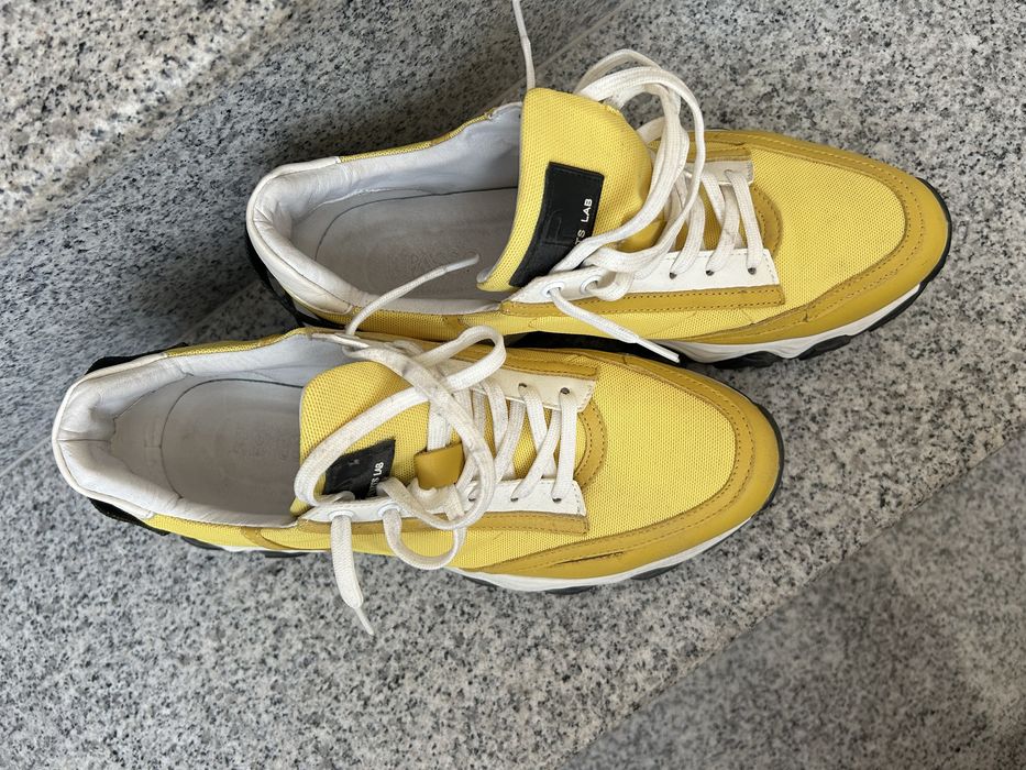 Pantofi/ adidasi Il passo marimea 41 barbati galbeni