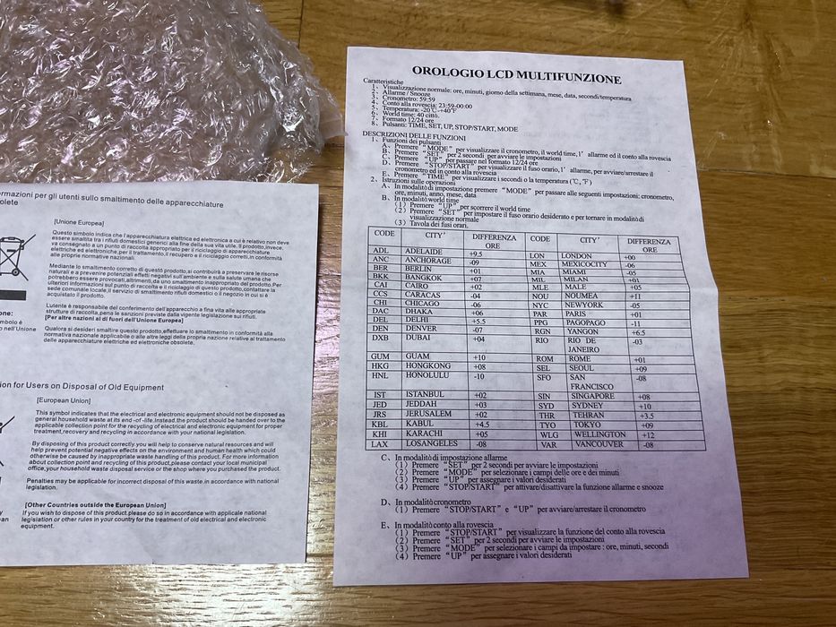 Ceas cu rama foto si termometru