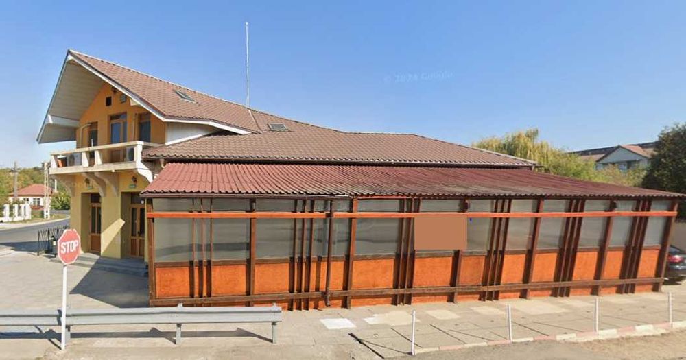 Spatiu comercial - oras Potcoava, judetul Olt