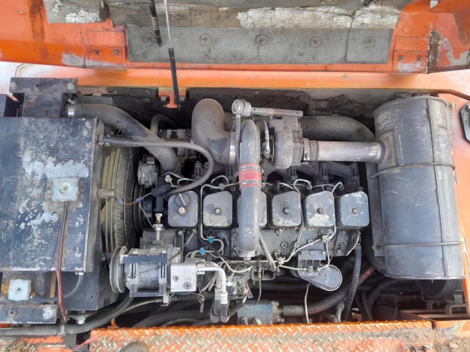 Vand excavator hitachi roti 18 tone