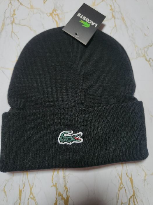 Зимни шапки намалени