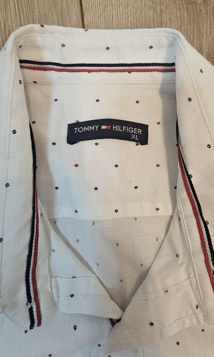 Cămașă Tommy Hilfiger alba , marimea XL noua