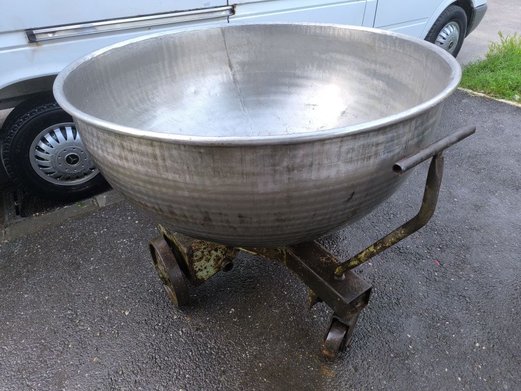 Vind cuvă inox de malaxor industrial +- 400 litri