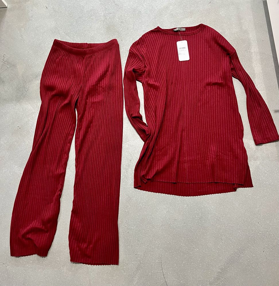 Set/compleu pantaloni si bluza