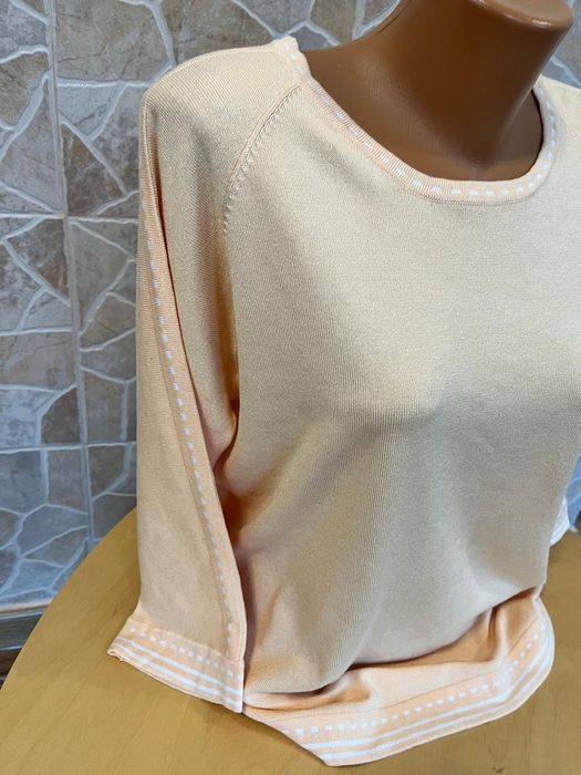 Pulover dama BEXLEYS culoare foarte frumoasa