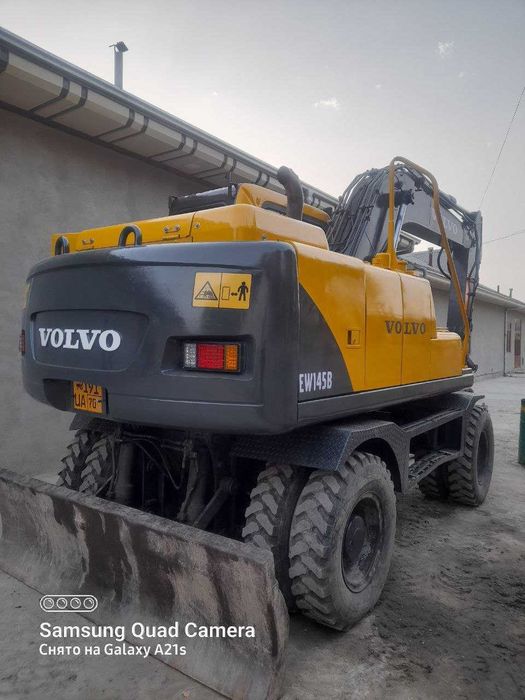 VOLVO 145, tayyor ishlab yuribdi. 2006 yIL. Holati: A'lo