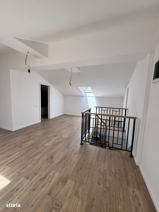 Casa P+1+M.5 cam.Util 152mp.Teren 204mp.Finsaje premium. Zona buna