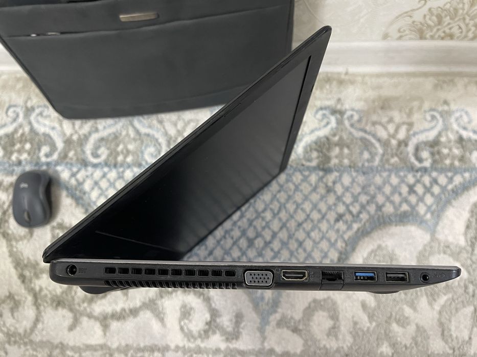 Продам ноутбук Asus X550C