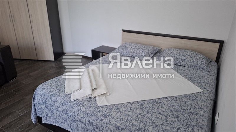 Тристаен апартамент в Слънчев бряг