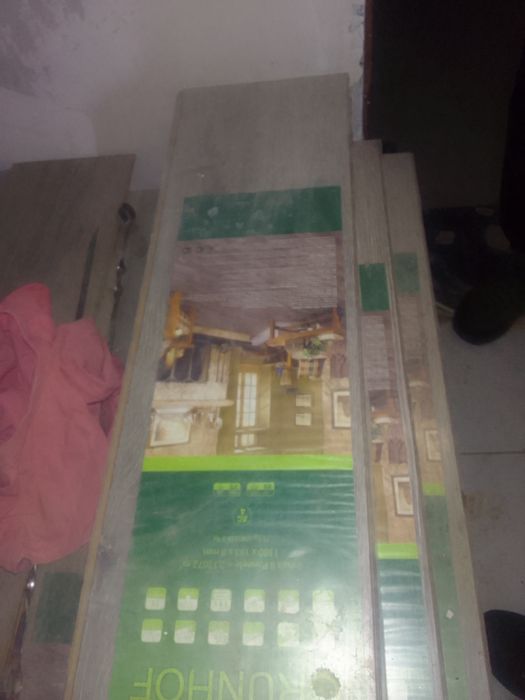 Ламинат Дуб кристал темный /фаска