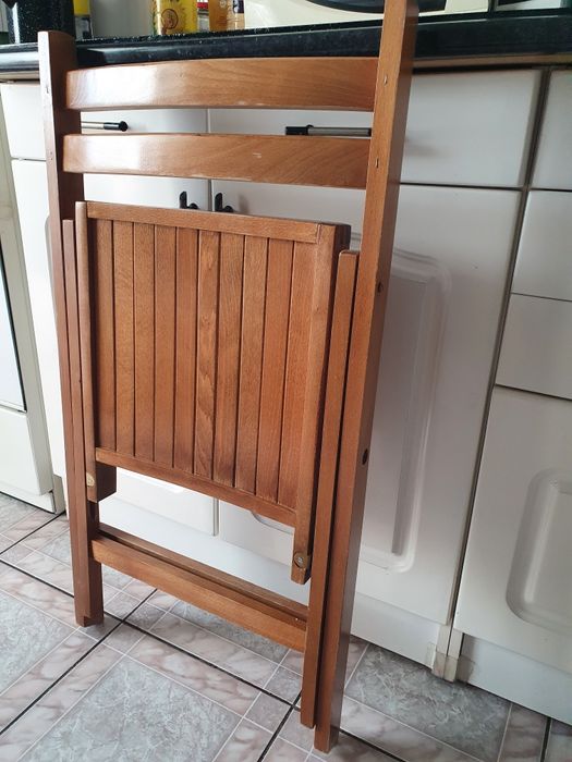 OCAZIE, Scaune din lemn masiv, pliabile, 7 bucăți, noi