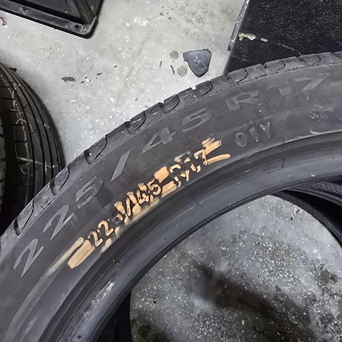 2x 225/45/17 VARA PIRELLI 2018 Stare impecabila