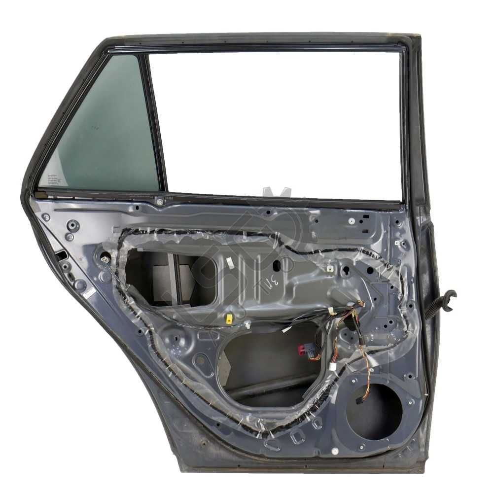Задна лява врата Toyota Avensis II 2003-2009 ID: 126821