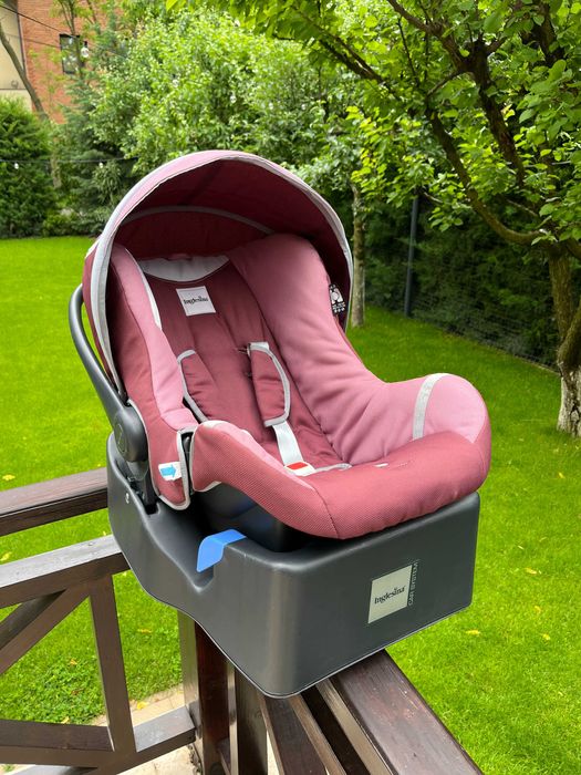 Carucior pliabil McLarren si carucior Inglesina Zippy