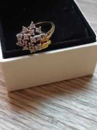 Старинен златен пръстен с естествени диаманти/злато 18 карата