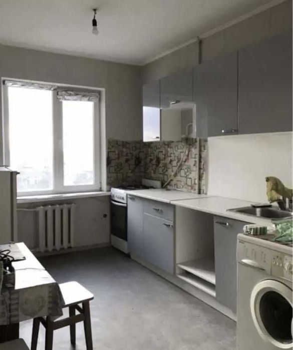 Дава се под наем Тристаен апартамент в София, Център - 90 кв.м за 561 € - Снимка #3