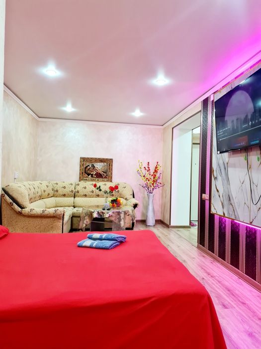 По часам в квартире