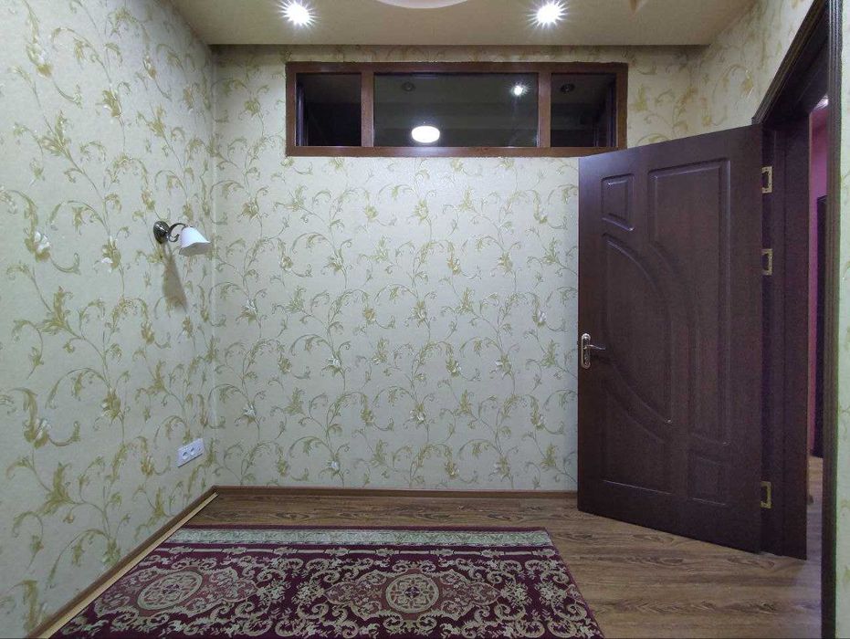 Продается 3 комнатная квартира в ЖК "Замок Счастья". Юнусабад 17 кв